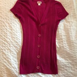 Short sleeve knitted cardigan